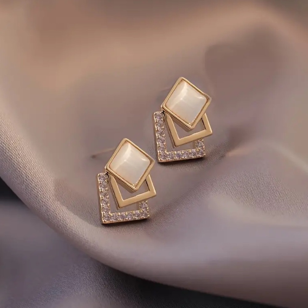 NEW Geometrical Square Modern Opal Cat Eye Stud Shinny Bright Evening Earrings